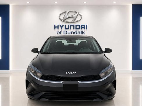 Used 2023 Kia Forte LXS FWD image 5