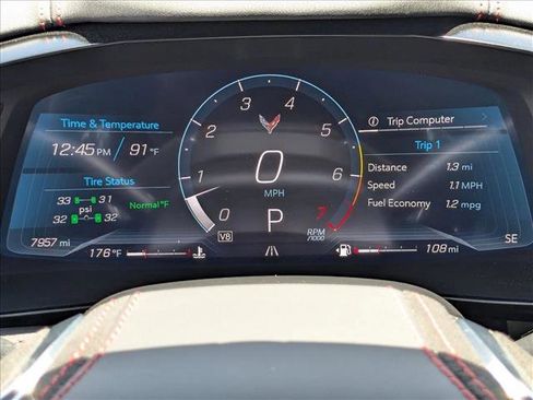 Used 2025 Chevrolet Corvette Stingray Preferred Conv w/ Z51 Performance Package RWD image 11
