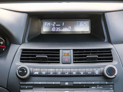 Used 2009 Honda Accord LX image 16