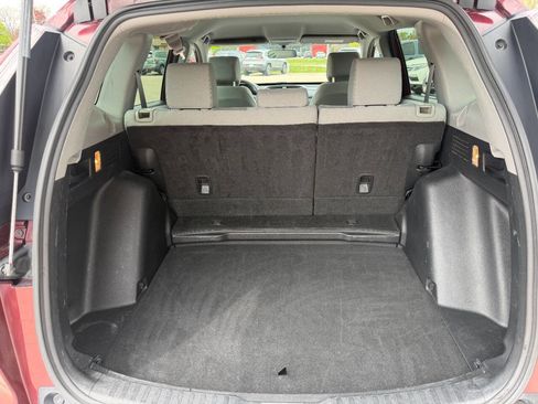 Used 2017 Honda CR-V LX image 12