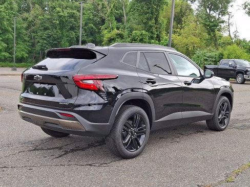 New 2026 Chevrolet Trax ACTIV w/ Driver Confidence Package FWD image 4