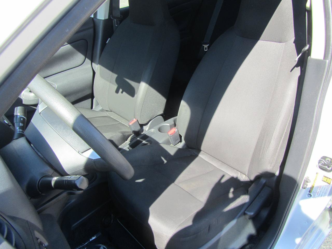 Used 2017 Nissan Versa S Plus FWD image 18
