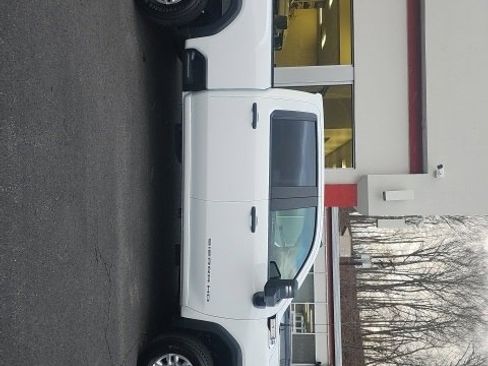 New 2026 GMC Sierra 2500 Pro w/ Convenience Package image 7