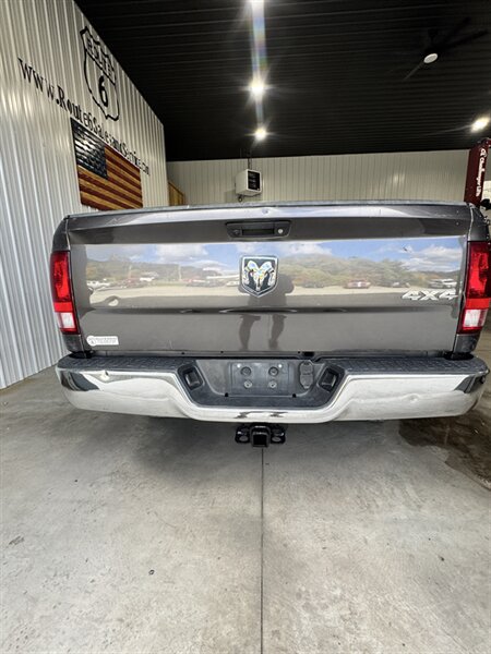 Used 2018 RAM 3500 Tradesman w/ Chrome Appearance Group AWD/4WD image 10
