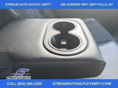 Used 2022 Chevrolet Equinox RS AWD/4WD image 17