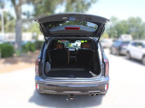 Certified 2024 Kia Telluride EX X-Line AWD/4WD image 9