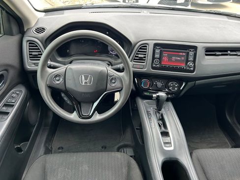 Used 2016 Honda HR-V LX image 15