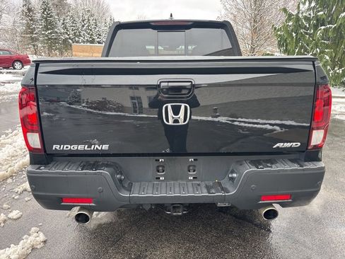 Used 2023 Honda Ridgeline Black Edition image 4