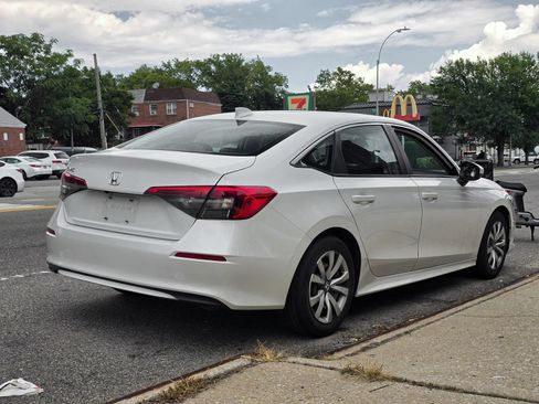 Used 2022 Honda Civic LX image 7