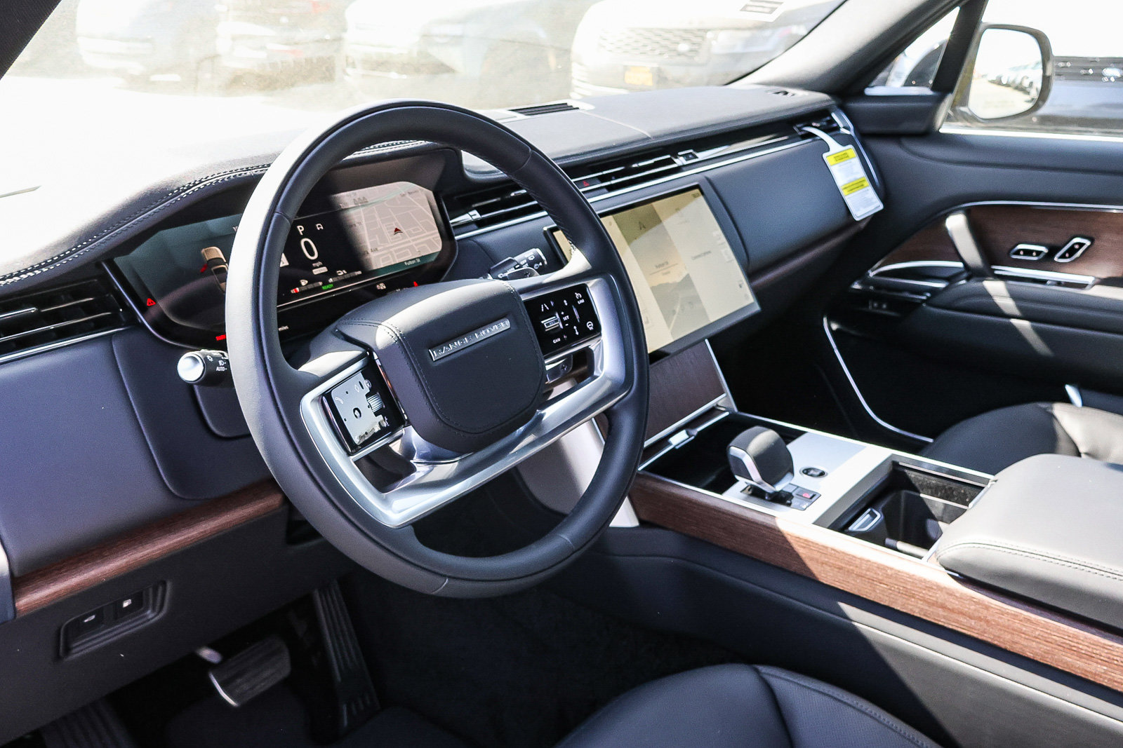 New 2026 Land Rover Range Rover SE AWD/4WD image 22