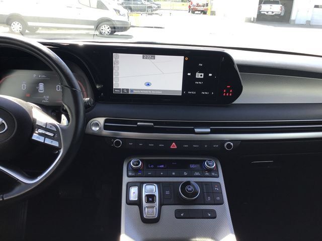 Used 2024 Hyundai Palisade SEL FWD image 17