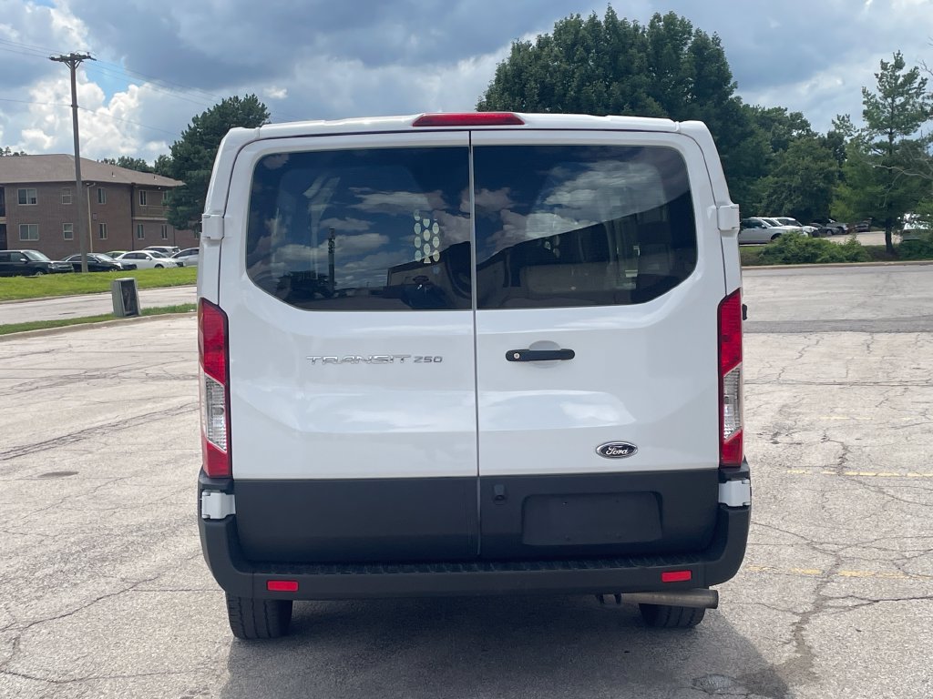 Used 2025 Ford Transit 250 Low Roof w/ Exterior Upgrade Package RWD image 4