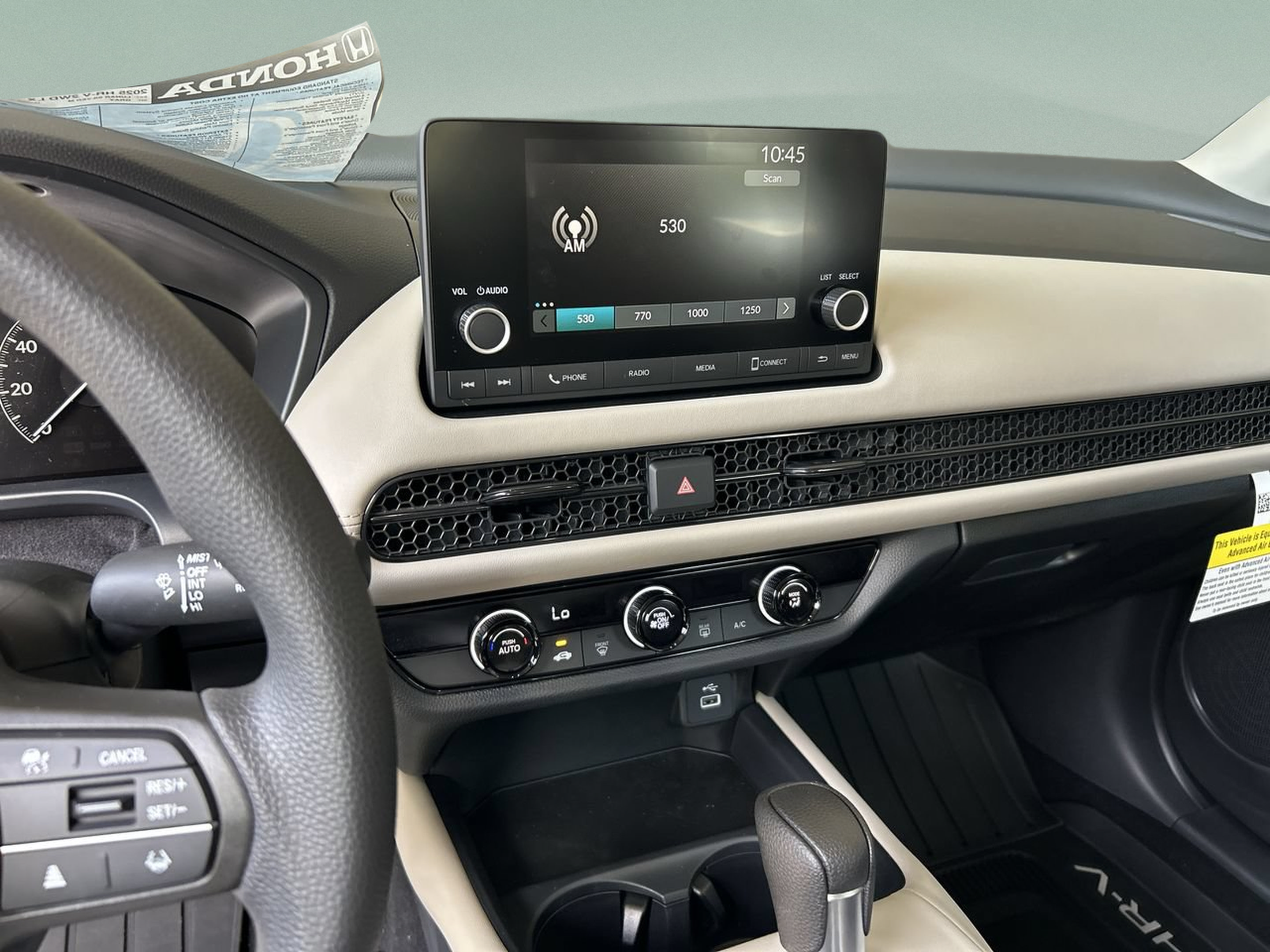 Certified 2025 Honda HR-V LX image 11