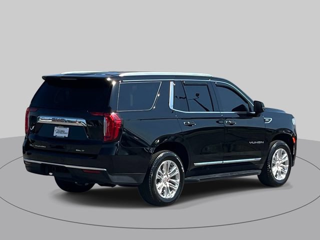 Used 2023 GMC Yukon SLT w/ SLT Premium Package AWD/4WD image 4