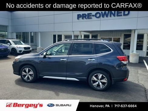 Used 2019 Subaru Forester Touring image 2