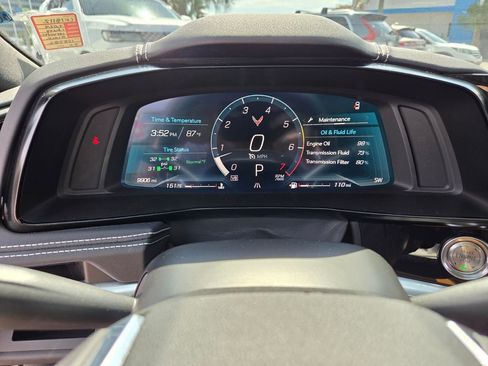 Used 2024 Chevrolet Corvette Stingray Coupe w/ Z51 Performance Package image 31