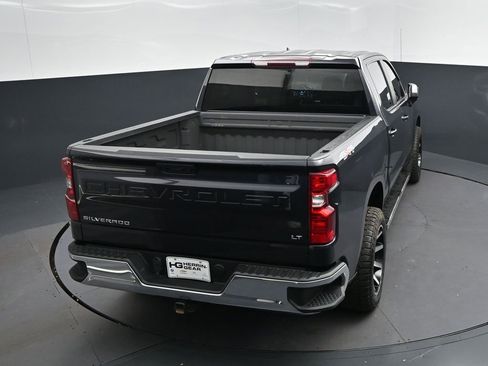 Used 2023 Chevrolet Silverado 1500 LT AWD/4WD image 29
