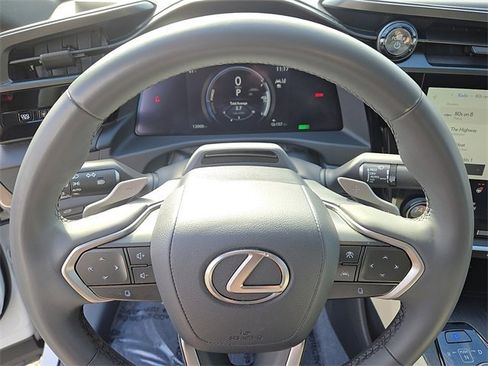 Used 2023 Lexus RZ 450e Premium image 19