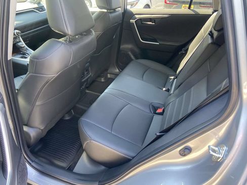 Used 2025 Toyota RAV4 Limited FWD image 20