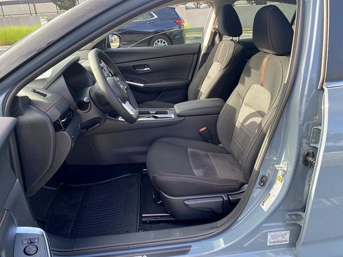 New 2025 Nissan Sentra SR image 16