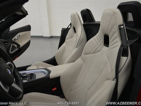 Used 2019 BMW Z4 sDrive30i w/ M Sport Package image 18