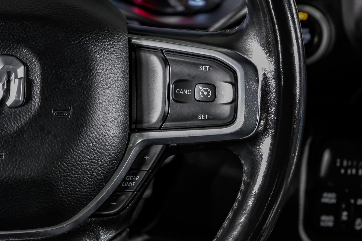 Used 2023 RAM 2500 Laramie AWD/4WD image 19