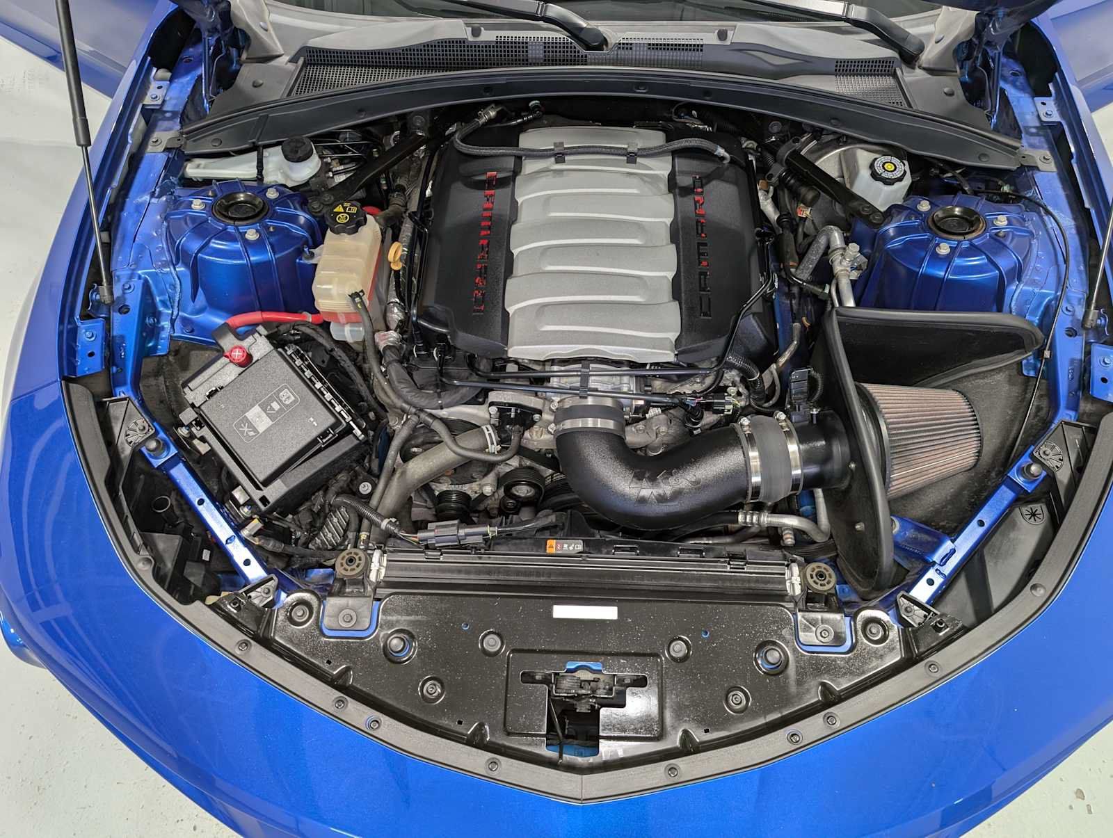 Used 2018 Chevrolet Camaro SS RWD image 13