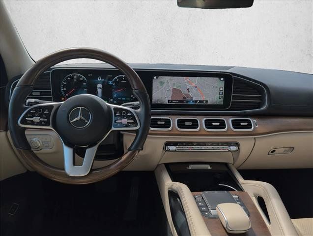Used 2021 Mercedes-Benz GLS 450 4MATIC image 21