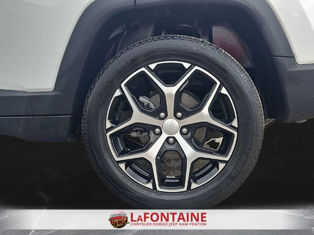Used 2024 Jeep Compass Limited AWD/4WD image 32