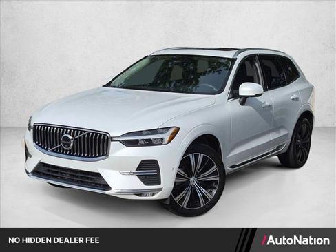 Used 2022 Volvo XC60 B5 Inscription w/ Advanced Package FWD image 1