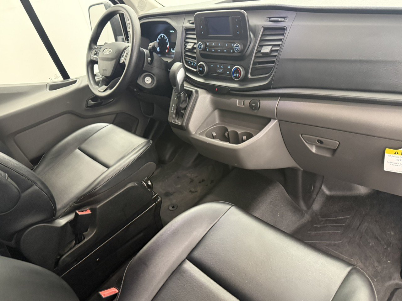 Used 2024 Ford Transit 150 Low Roof RWD image 11