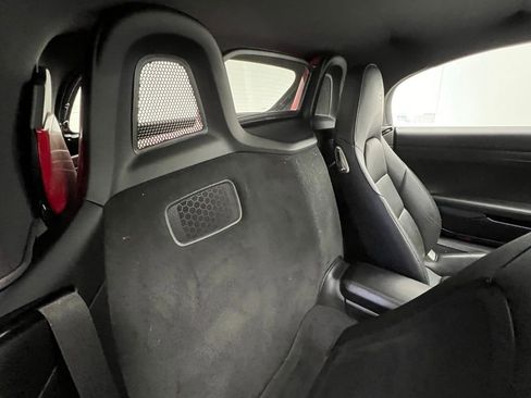 Certified 2023 Porsche 718 Boxster S image 17