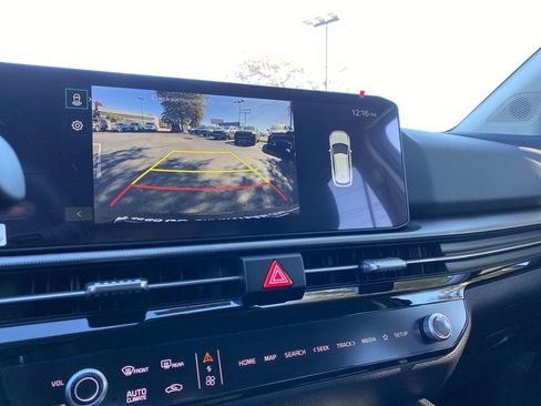 New 2026 Kia Sportage LX image 17