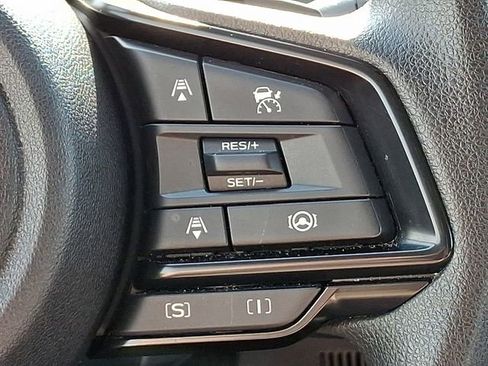 Used 2024 Subaru Crosstrek 2.0i Premium image 22