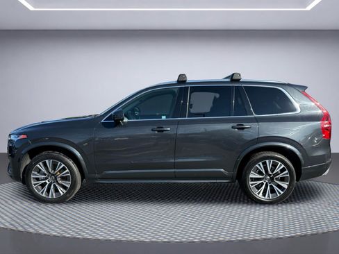 Used 2021 Volvo XC90 T6 Momentum w/ Climate Package AWD/4WD image 3