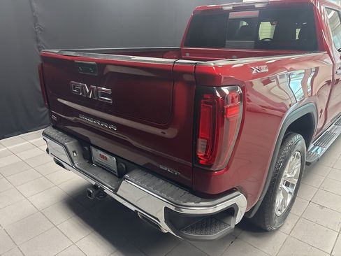 Used 2020 GMC Sierra 1500 SLT image 4