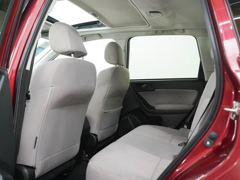 Used 2017 Subaru Forester 2.5i Premium AWD/4WD image 17