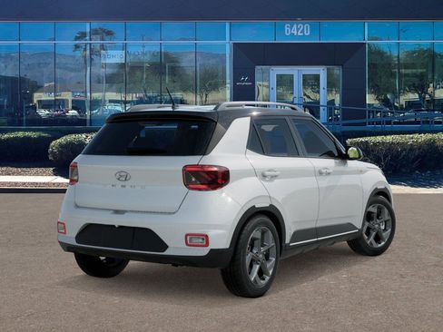 New 2026 Hyundai Venue SEL FWD image 4