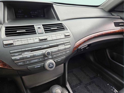 Used 2010 Honda Crosstour EX-L image 33
