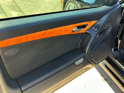 Used 2009 Mercedes-Benz SL 550 image 10