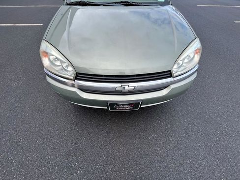 Used 2005 Chevrolet Malibu w/ Preferred Equipment Group image 14