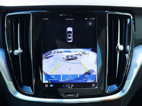 Used 2024 Volvo S60 B5 Core image 49