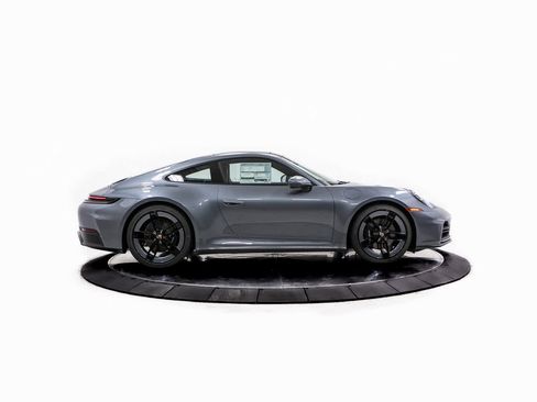 New 2026 Porsche 911 Carrera image 8