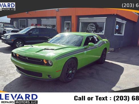 Used 2017 Dodge Challenger GT w/ GT Interior Package image 3