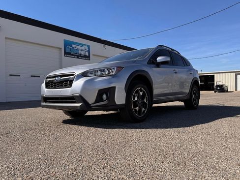 Used 2019 Subaru Crosstrek 2.0i Premium image 7