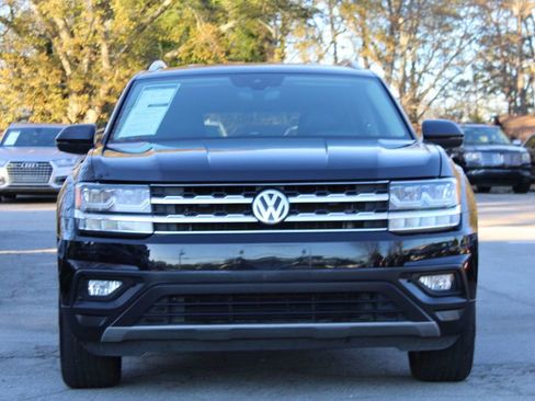 Used 2018 Volkswagen Atlas SE image 2