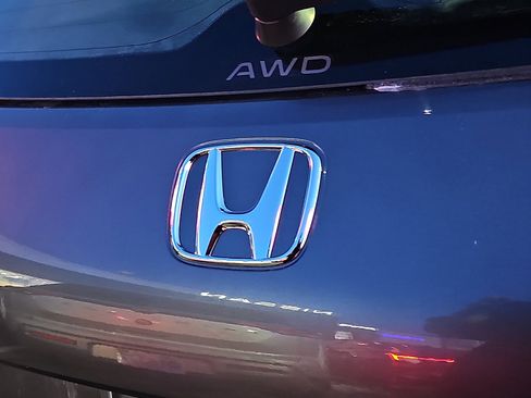 Used 2023 Honda HR-V LX image 29