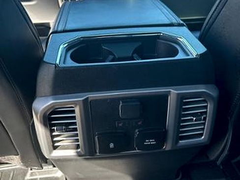 Used 2018 Ford F150 Platinum w/ Equipment Group 701A Luxury image 32
