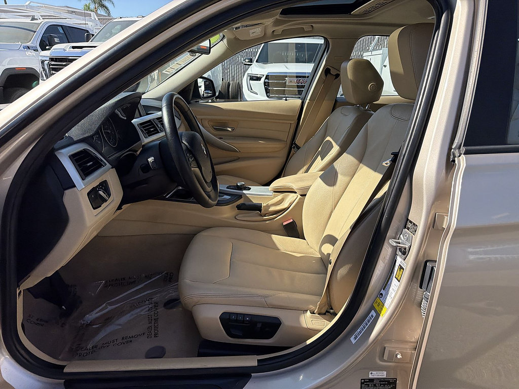 Used 2013 BMW 328i Sedan RWD image 17