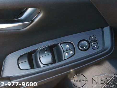 Used 2024 Nissan Sentra SV image 12